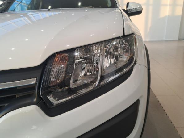 Renault Sandero II с пробегом 2018 года, цена 1 229 999 рублей, 92137 км, хэтчбек, Автокод Объявления