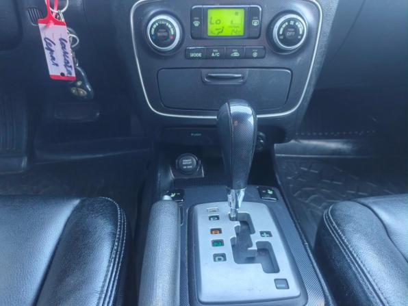 Hyundai Sonata V (NF) с пробегом 2006 года, цена 565 000 рублей, 230000 км, седан, Автокод Объявления