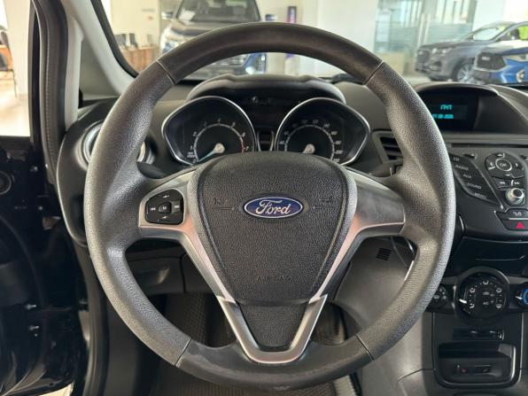 Ford Fiesta Mk6 Рестайлинг с пробегом 2018 года, цена 695 000 рублей, 129029 км, хэтчбек, Автокод Объявления