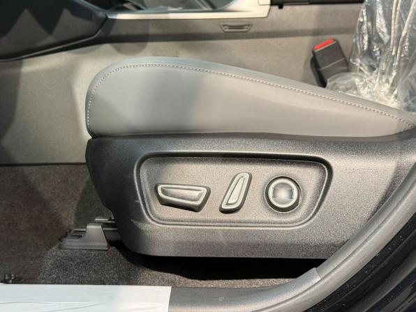 Toyota RAV4 VI (XA60) с пробегом 2026 года, цена 4 325 000 рублей, 24 км, внедорожник, Автокод Объявления