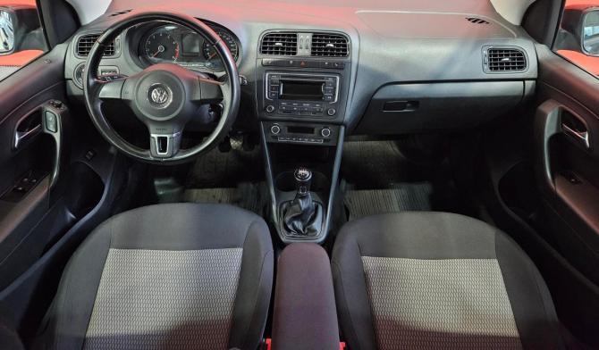 Volkswagen Polo V с пробегом 2015 года, цена 1 049 000 рублей, 70965 км, седан, Автокод Объявления
