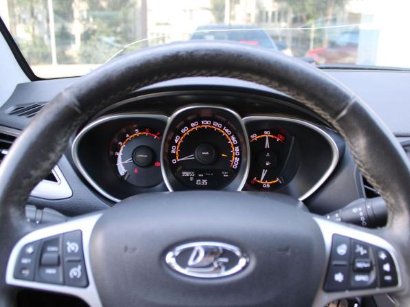 Lada (ВАЗ) Vesta I с пробегом 2021 года, цена 1 037 000 рублей, 99853 км, седан, Автокод Объявления