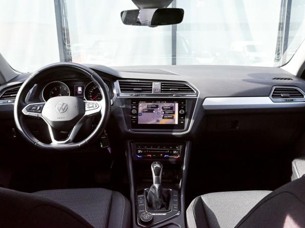 Volkswagen Tiguan II Рестайлинг с пробегом 2021 года, цена 2 790 000 рублей, 81319 км, внедорожник, Автокод Объявления
