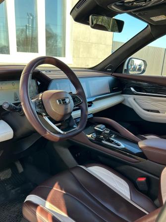 Geely Monjaro I с пробегом 2023 года, цена 3 100 000 рублей, 92771 км, внедорожник, Автокод Объявления