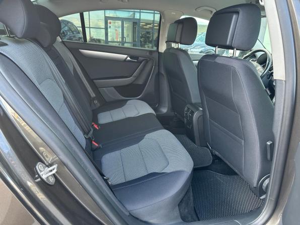 Volkswagen Passat B7 с пробегом 2012 года, цена 1 219 000 рублей, 205997 км, седан, Автокод Объявления