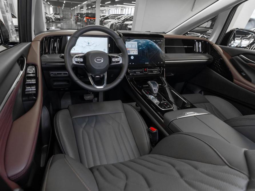 GAC Trumpchi M8 II Москва  - изображение 7