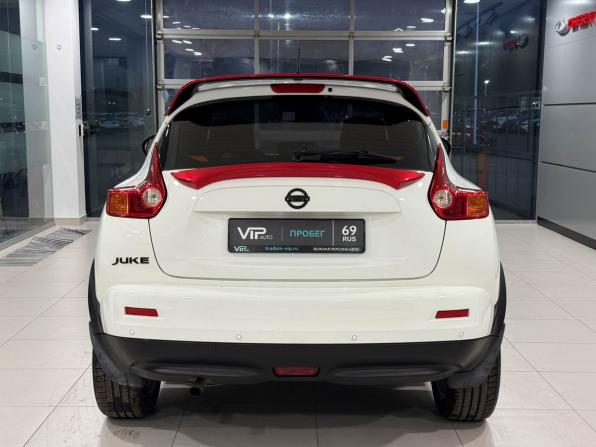 Nissan Juke I с пробегом 2012 года, цена 917 000 рублей, 146658 км, внедорожник, Автокод Объявления