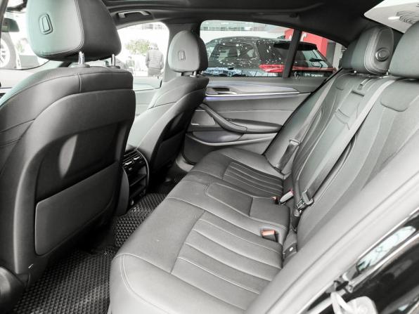 BMW 5 серии VII (G30/G31/G38) Рестайлинг с пробегом 2022 года, цена 4 330 000 рублей, 115000 км, седан, Автокод Объявления