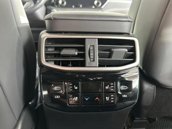 Lexus RX V с пробегом 2022 года, цена 8 288 000 рублей, 27884 км, внедорожник, Автокод Объявления