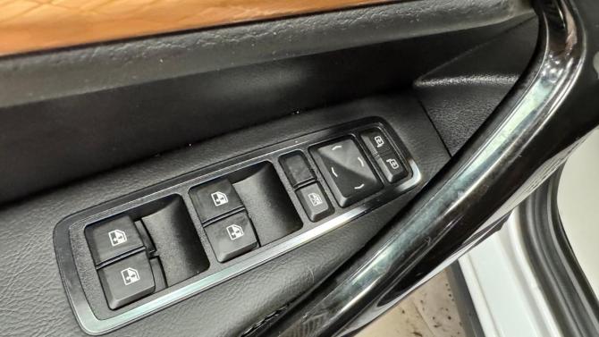 Lada (ВАЗ) Vesta I Рестайлинг (NG) с пробегом 2023 года, цена 1 385 000 рублей, 27000 км, седан, Автокод Объявления