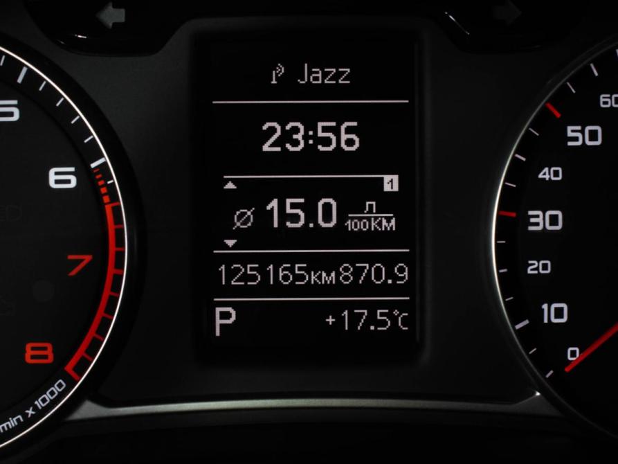 Audi A1 I (8X) Москва  - изображение 14