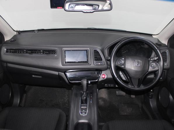 Honda Vezel I с пробегом 2017 года, цена 1 799 900 рублей, 78370 км, внедорожник, Автокод Объявления