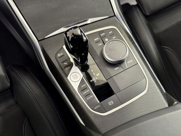 BMW 3 серии VII (G2x) с пробегом 2021 года, цена 4 300 000 рублей, 95781 км, седан, Автокод Объявления