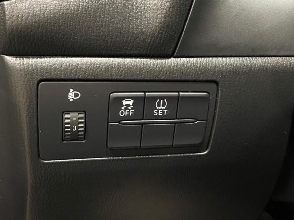 Mazda 3 III (BM) с пробегом 2014 года, цена 1 117 000 рублей, 188159 км, седан, Автокод Объявления