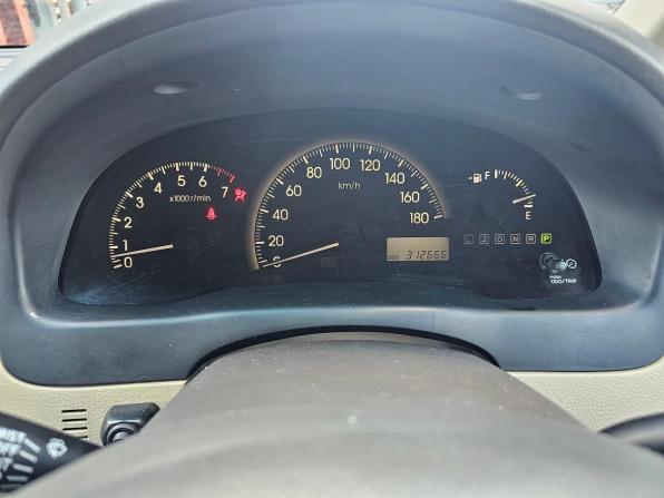 Toyota Ipsum II (M20) Рестайлинг с пробегом 2003 года, цена 799 000 рублей, 312501 км, минивэн, Автокод Объявления