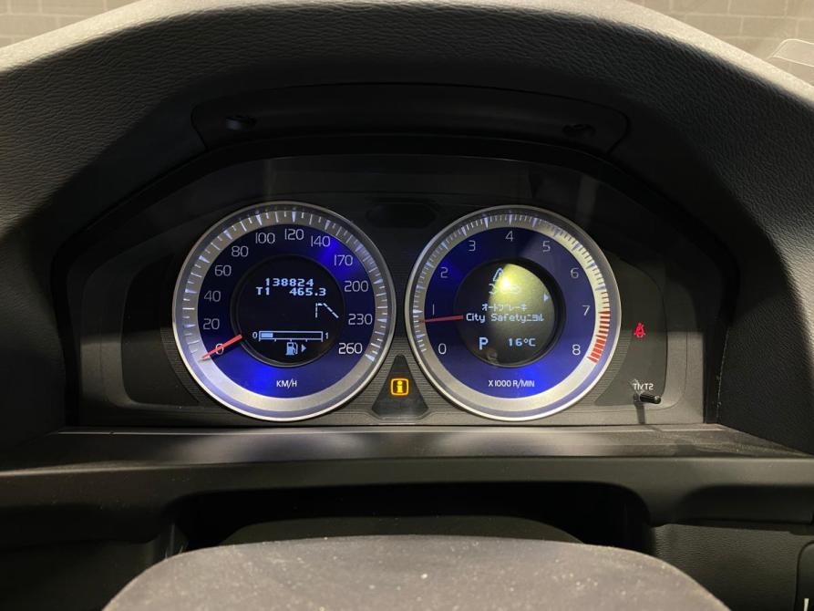 Volvo V60 I Челябинск  - изображение 22