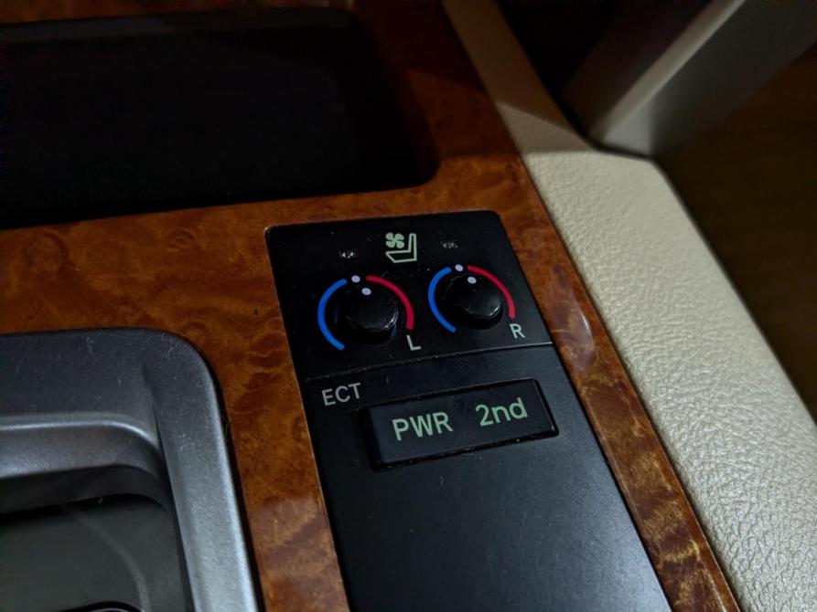 Toyota Land Cruiser 200 Series Рестайлинг 1 Химки  - изображение 22