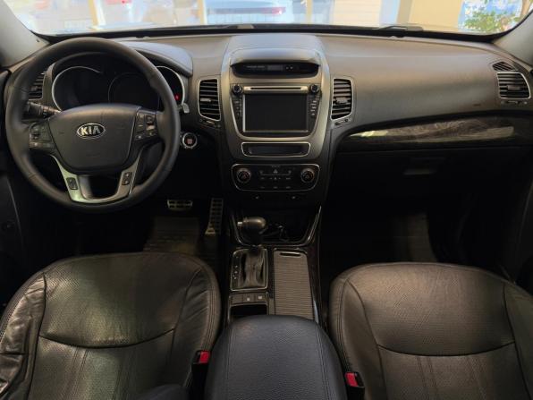 Kia Sorento II Рестайлинг с пробегом 2014 года, цена 1 680 000 рублей, 184000 км, внедорожник, Автокод Объявления