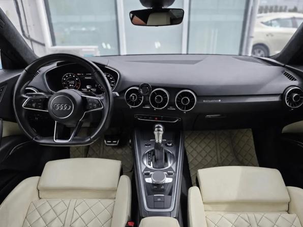 Audi TT III (8S) с пробегом 2015 года, цена 3 400 000 рублей, 104428 км, купе, Автокод Объявления