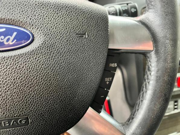 Ford Focus II Рестайлинг с пробегом 2008 года, цена 550 000 рублей, 316020 км, седан, Автокод Объявления
