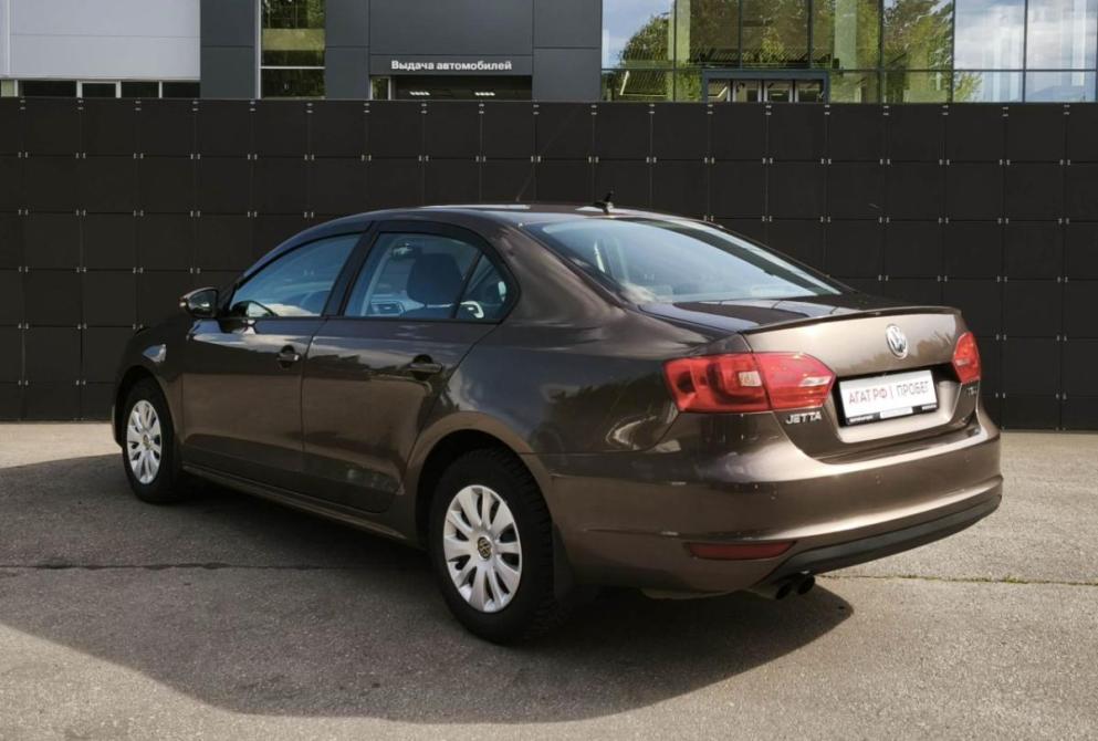 Volkswagen Jetta VI Сыктывкар  - изображение 9