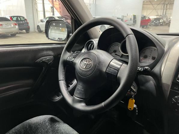 Toyota RAV4 II (XA20) Рестайлинг с пробегом 2005 года, цена 850 000 рублей, 180158 км, внедорожник, Автокод Объявления
