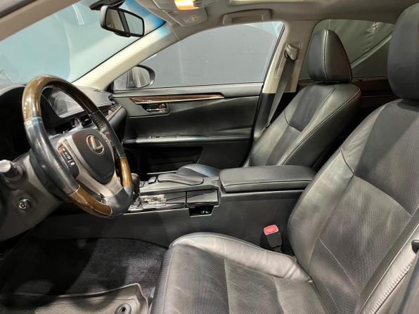 Lexus ES VI с пробегом 2014 года, цена 1 795 000 рублей, 264627 км, седан, Автокод Объявления