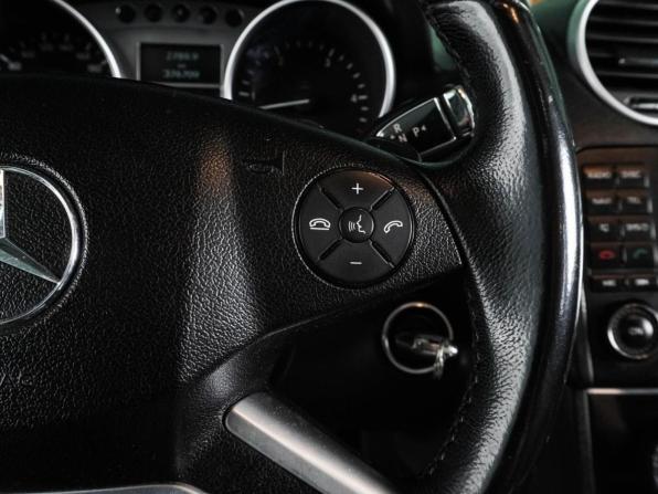 Mercedes-Benz M-Класс II (W164) Рестайлинг с пробегом 2009 года, цена 1 285 000 рублей, 376709 км, внедорожник, Автокод Объявления