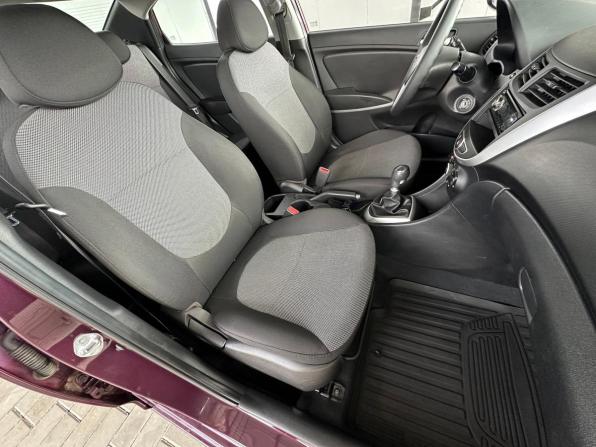Hyundai Solaris I с пробегом 2012 года, цена 880 000 рублей, 91731 км, седан, Автокод Объявления