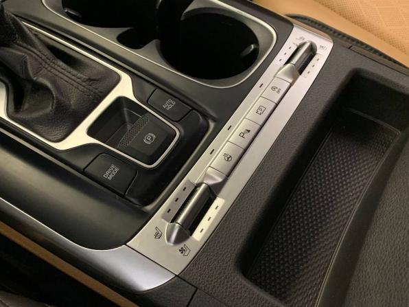 Kia Carnival IV с пробегом 2021 года, цена 3 150 500 рублей, 238839 км, минивэн, Автокод Объявления