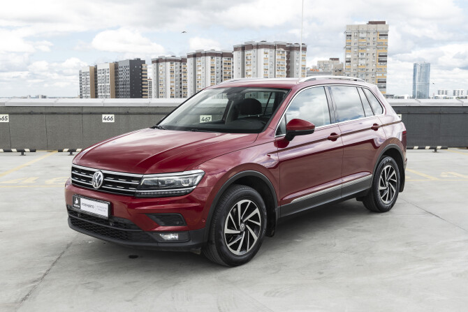 Volkswagen Tiguan II с пробегом 2018 года, цена 2 400 000 рублей, 114000 км, внедорожник, Автокод Объявления