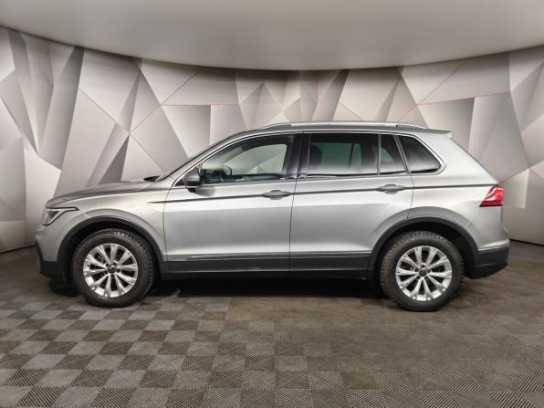 Volkswagen Tiguan II Рестайлинг с пробегом 2021 года, цена 2 795 000 рублей, 72458 км, внедорожник, Автокод Объявления