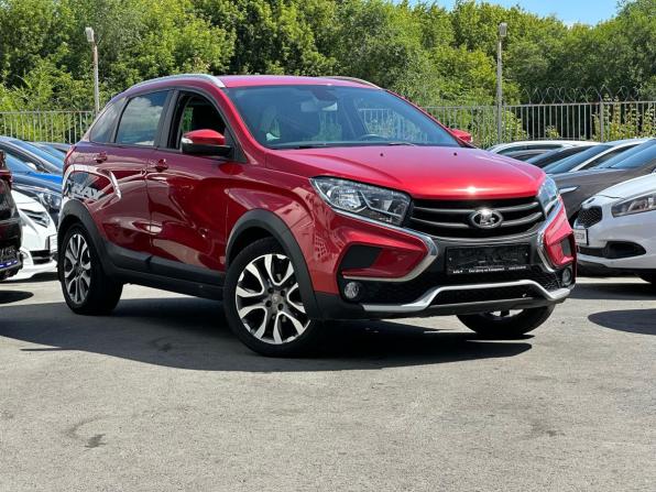 Lada (ВАЗ) XRAY I с пробегом 2018 года, цена 899 900 рублей, 92100 км, хэтчбек, Автокод Объявления