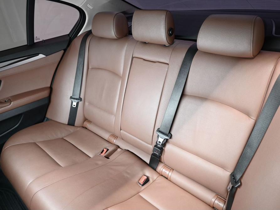 BMW 5 серии VI (F10/F11/F07) Рестайлинг Тверь  - изображение 10