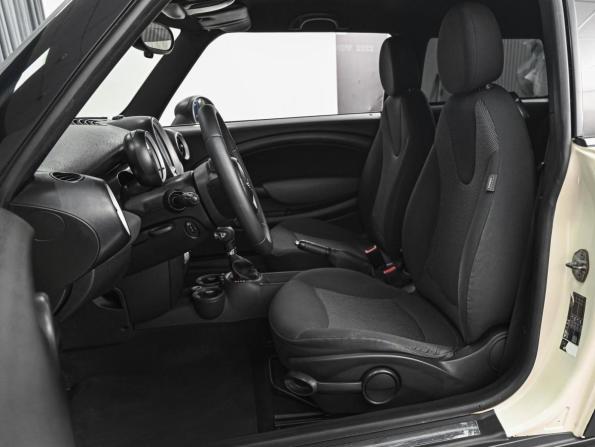 Mini Hatch II (R56) с пробегом 2010 года, цена 819 000 рублей, 299167 км, хэтчбек, Автокод Объявления