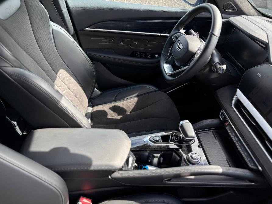 Geely Monjaro I Набережные Челны  - изображение 18