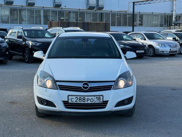 Opel Astra H Рестайлинг с пробегом 2011 года, цена 570 000 рублей, 173236 км, седан, Автокод Объявления