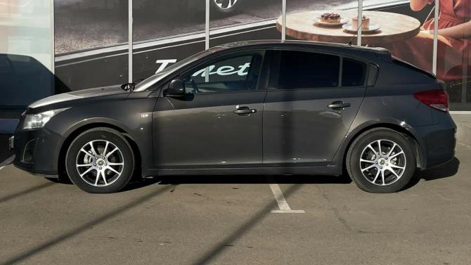Chevrolet Cruze I Рестайлинг с пробегом 2012 года, цена 750 000 рублей, 146120 км, хэтчбек, Автокод Объявления
