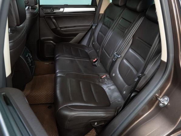 Volkswagen Touareg II с пробегом 2013 года, цена 2 599 000 рублей, 172738 км, внедорожник, Автокод Объявления