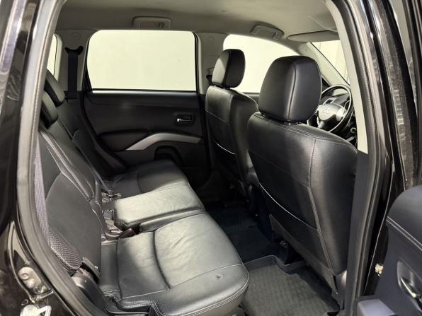 Mitsubishi Outlander II Рестайлинг с пробегом 2012 года, цена 1 299 800 рублей, 123000 км, внедорожник, Автокод Объявления