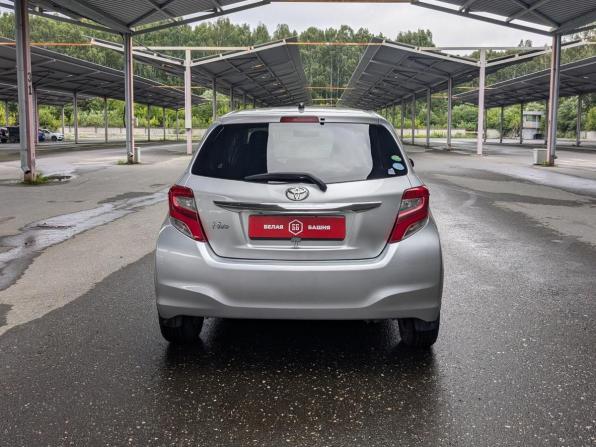 Toyota Vitz III (XP130) Рестайлинг с пробегом 2014 года, цена 859 900 рублей, 149000 км, хэтчбек, Автокод Объявления