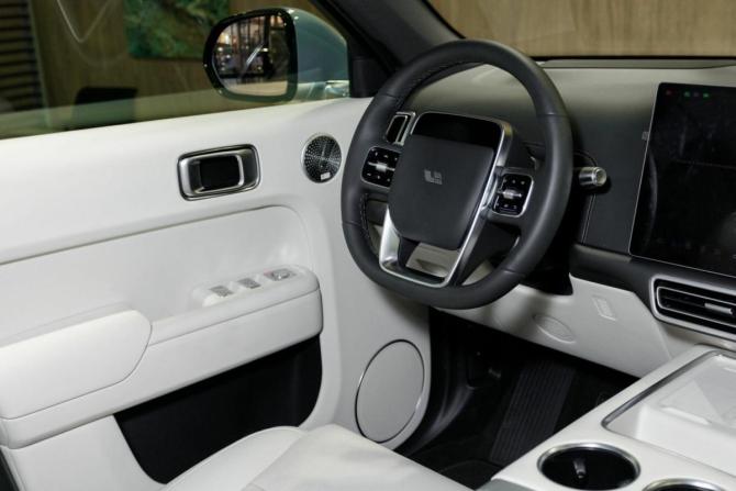 Новый Li Auto (Lixiang) L7 I Рестайлинг 2026 года, цена 10 790 000 рублей, внедорожник, Автокод Объявления