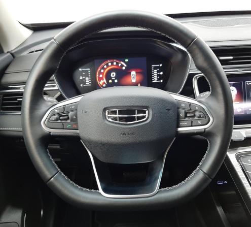 Geely Atlas Pro с пробегом 2023 года, цена 1 950 000 рублей, 60707 км, внедорожник, Автокод Объявления