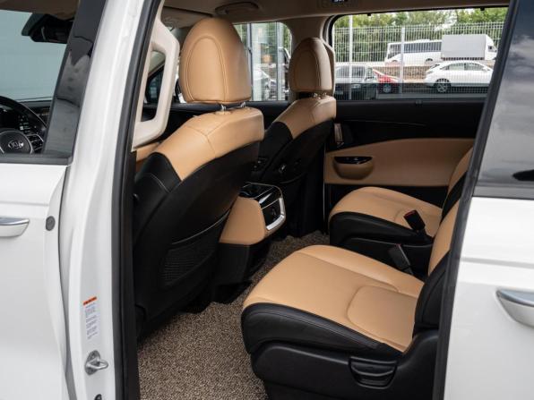Kia Carnival IV с пробегом 2021 года, цена 4 410 000 рублей, 73543 км, минивэн, Автокод Объявления