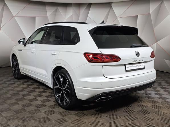 Volkswagen Touareg III с пробегом 2021 года, цена 6 800 000 рублей, 92971 км, внедорожник, Автокод Объявления