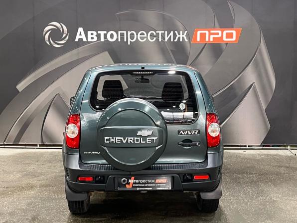 Chevrolet Niva I Рестайлинг с пробегом 2015 года, цена 770 000 рублей, 68300 км, внедорожник, Автокод Объявления