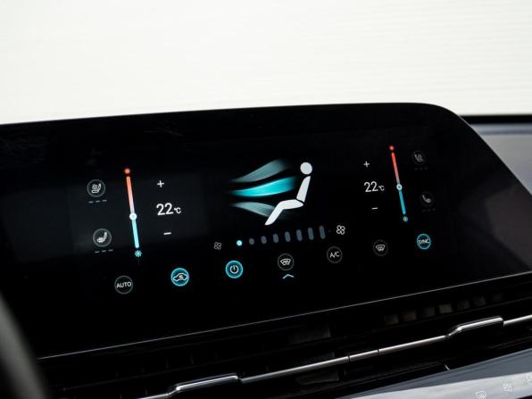 Omoda C5 I с пробегом 2023 года, цена 1 765 000 рублей, 39441 км, внедорожник, Автокод Объявления