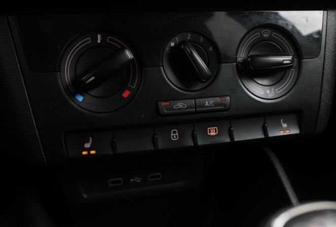 Volkswagen Polo VI с пробегом 2020 года, цена 1 120 000 рублей, 293775 км, лифтбек, Автокод Объявления