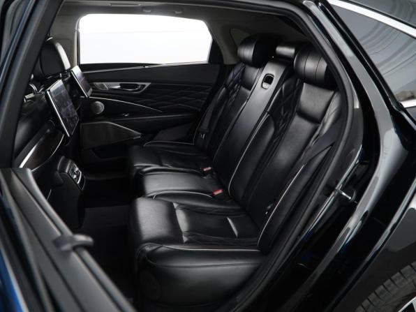 Kia K900 II с пробегом 2019 года, цена 2 549 000 рублей, 187500 км, седан, Автокод Объявления