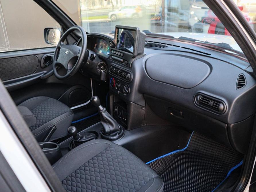 Lada (ВАЗ) Niva Travel I Москва  - изображение 7